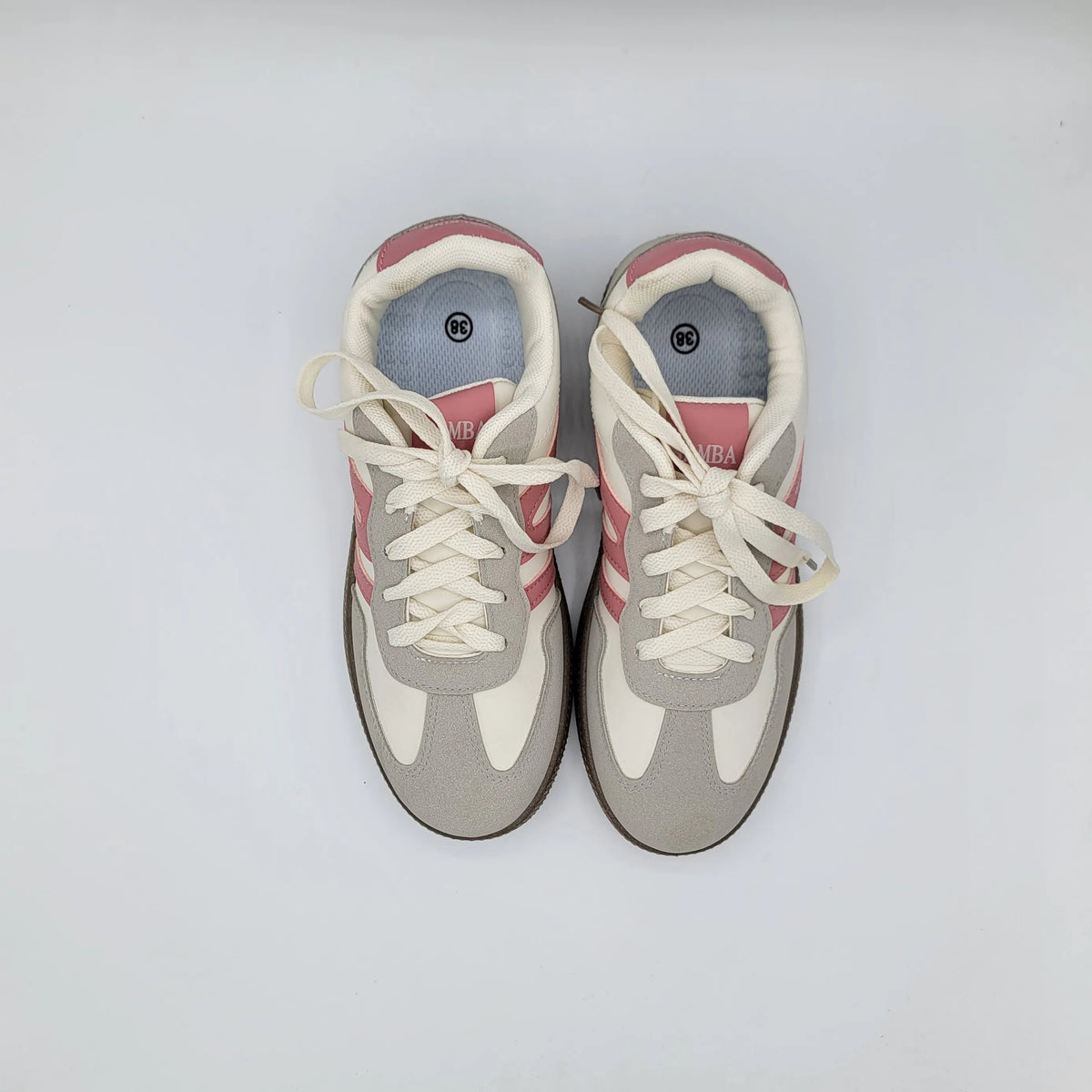 Classis Retro Sneakers 02