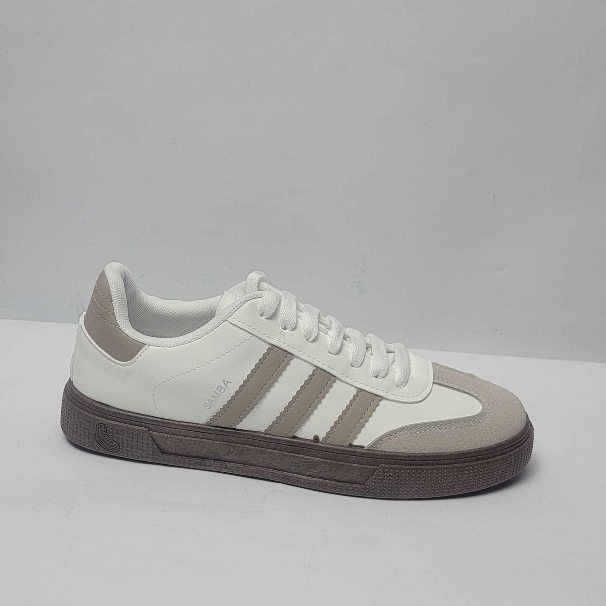 Classic Retro Streetwear Casual Sneakers