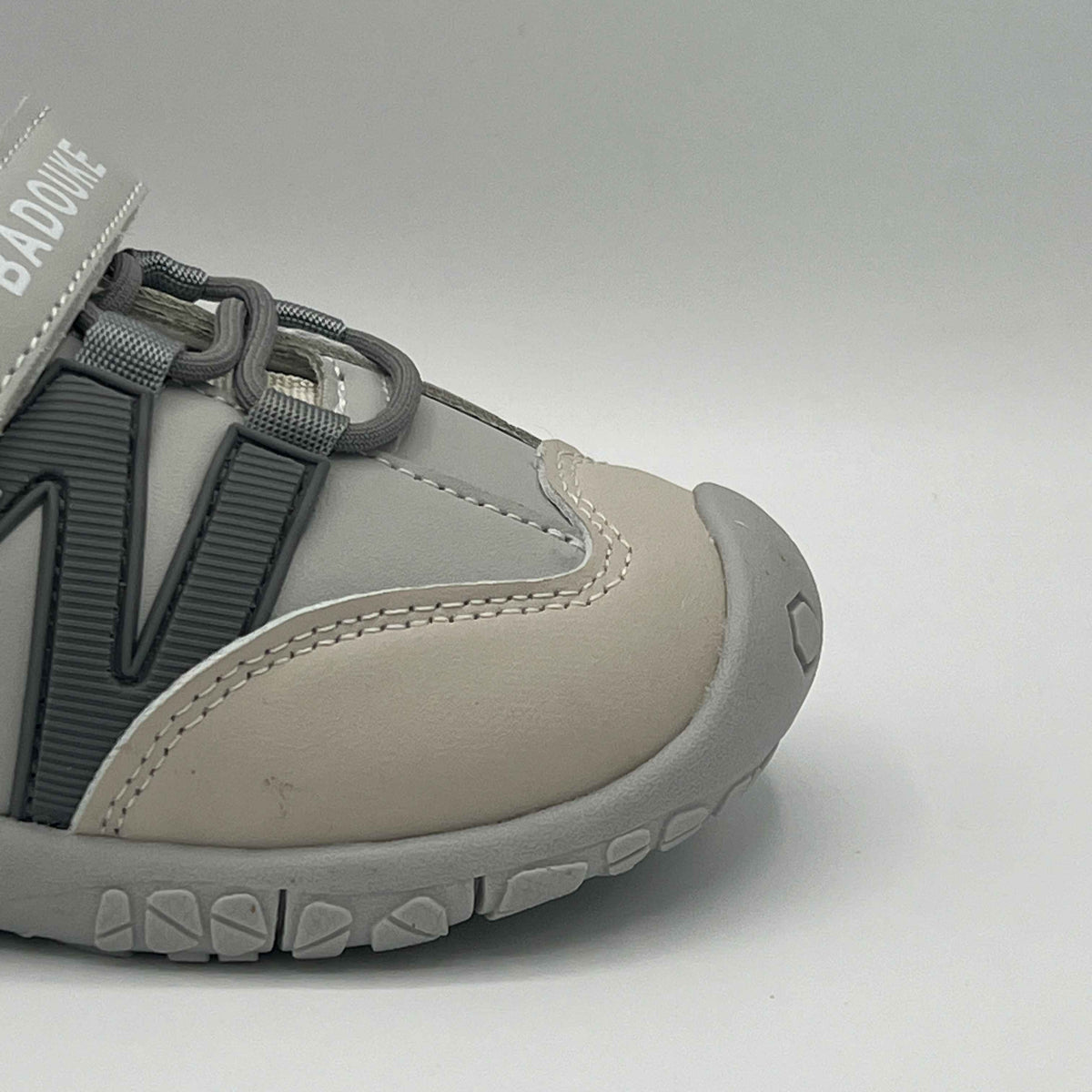 Badouke N-Logo Casual  Sneakers (HR 8)