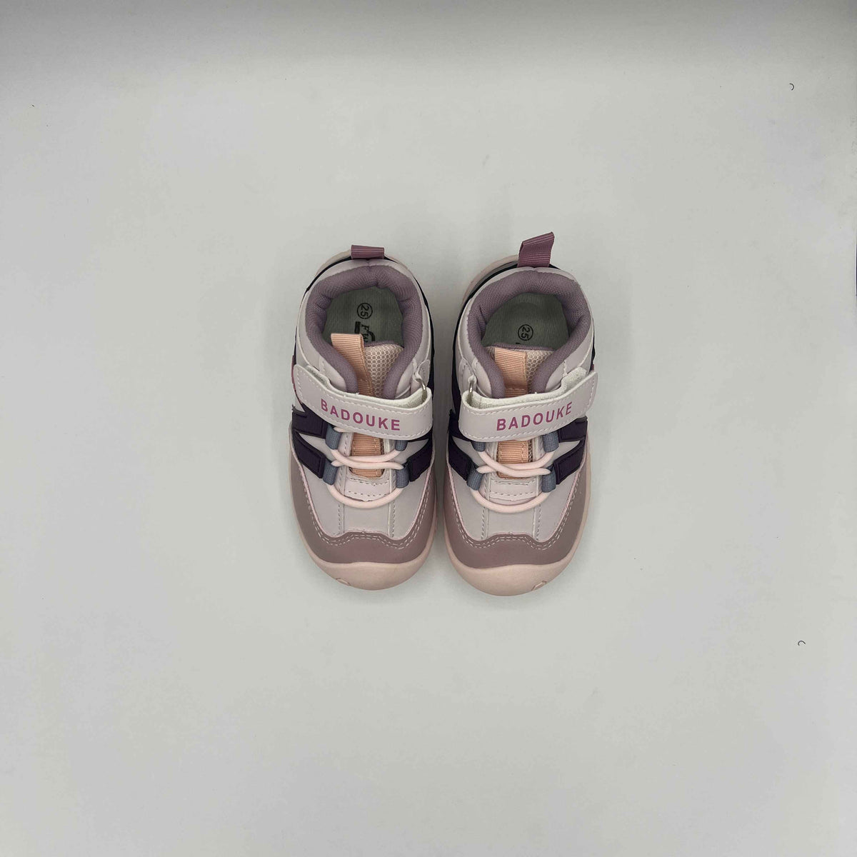Badouke N-Logo Casual  Sneakers (HR 8)