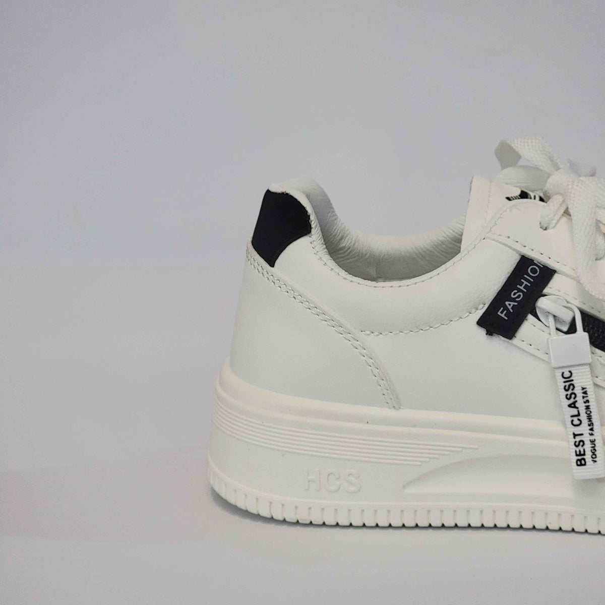 Best Classic Zipper Accent Sneakers - Yellow