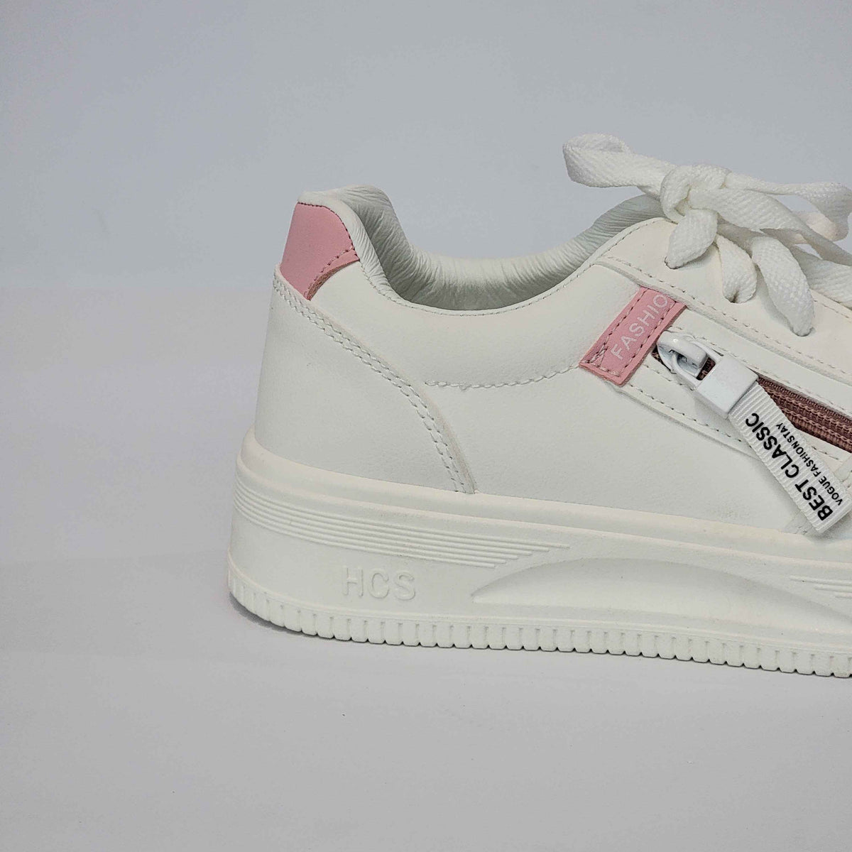 Best Classic Zipper Accent Sneakers - Yellow