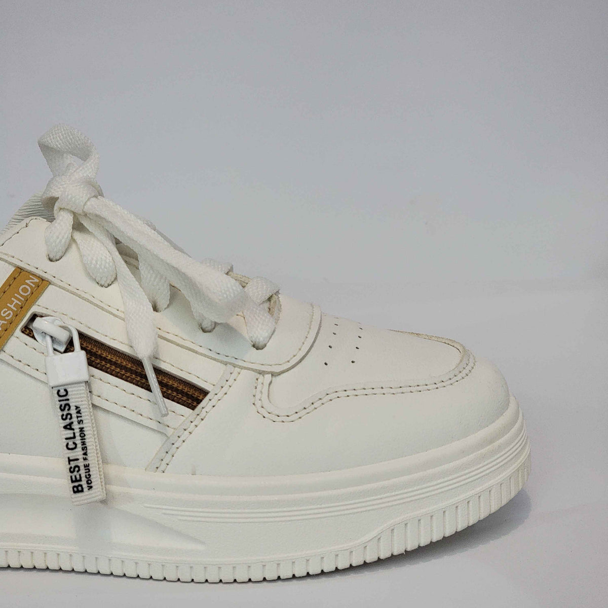 Best Classic Zipper Accent Sneakers