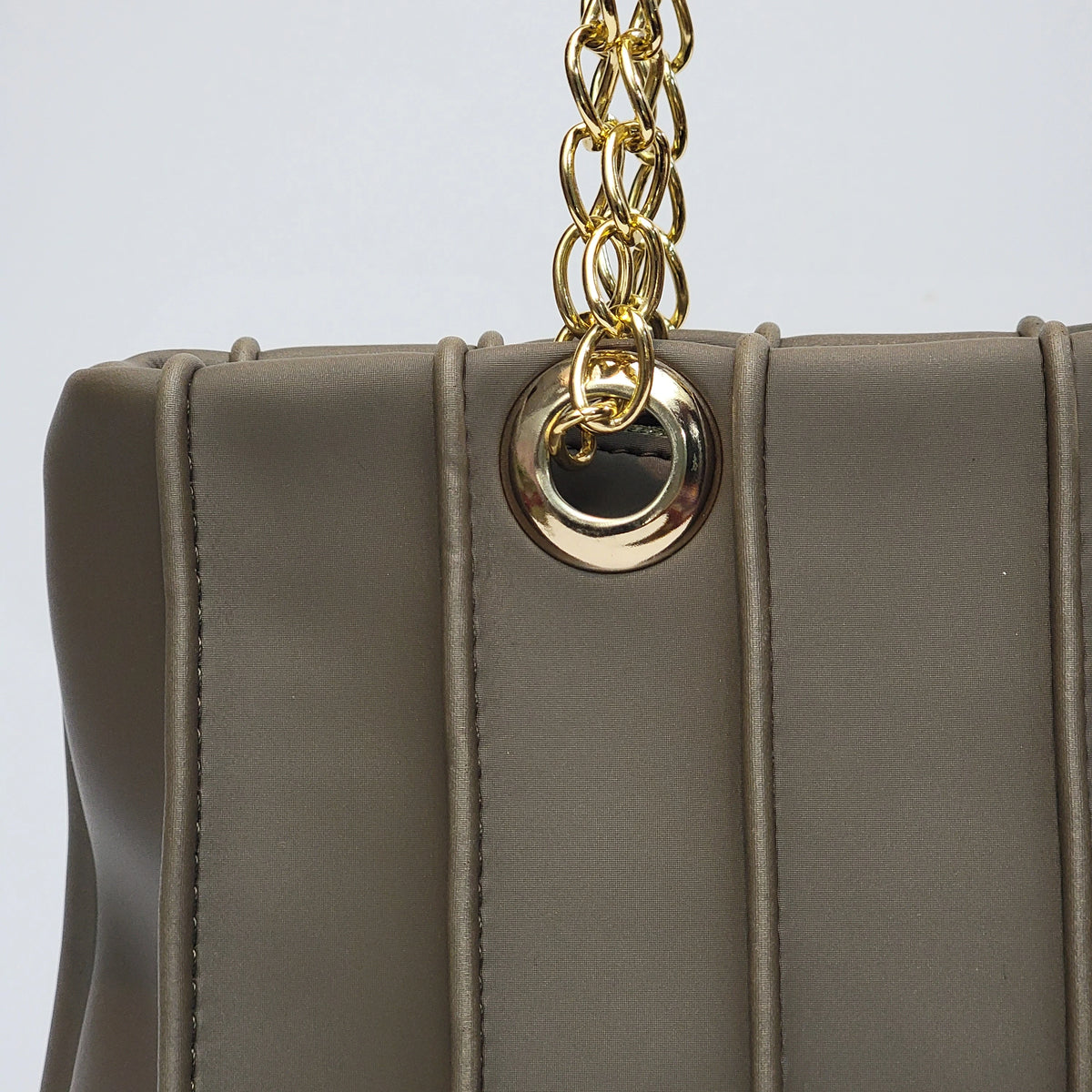 Luxe Chain Tote