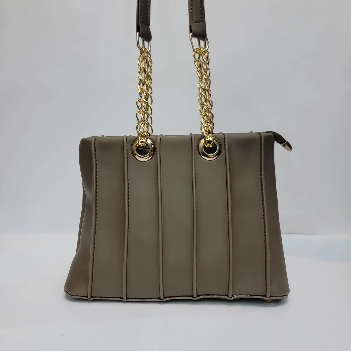 Luxe Chain Tote