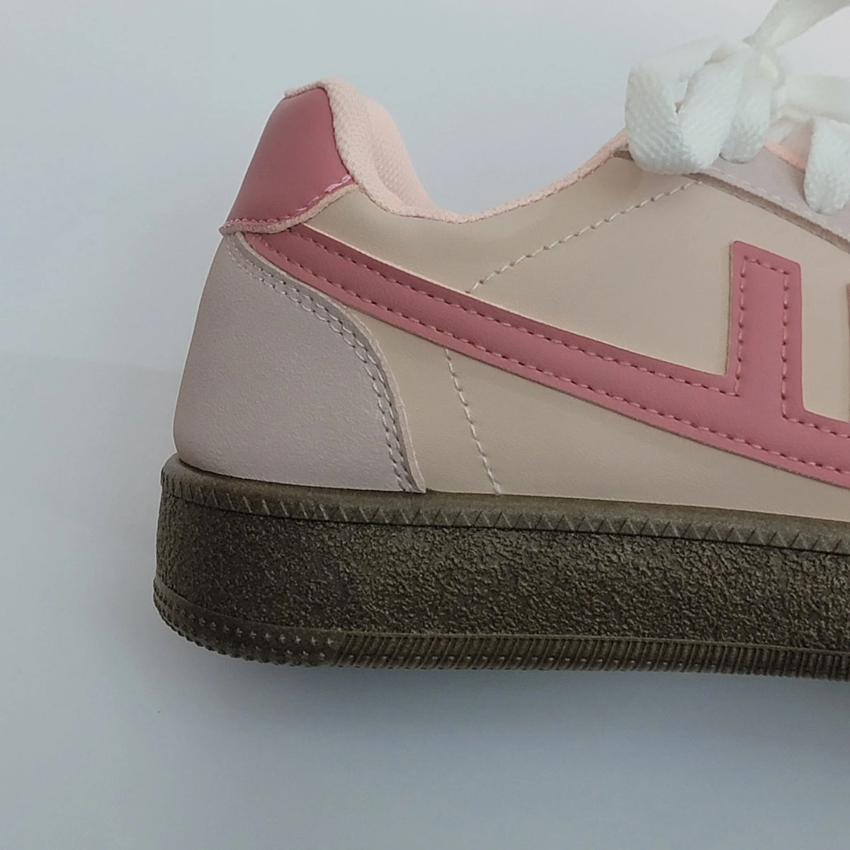 Cross B. pink retro panelled sneaker, side view