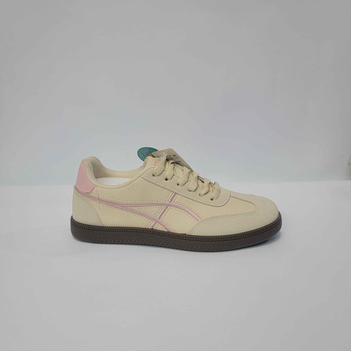 Deluxe Cross-Stripe Low-Top Runners