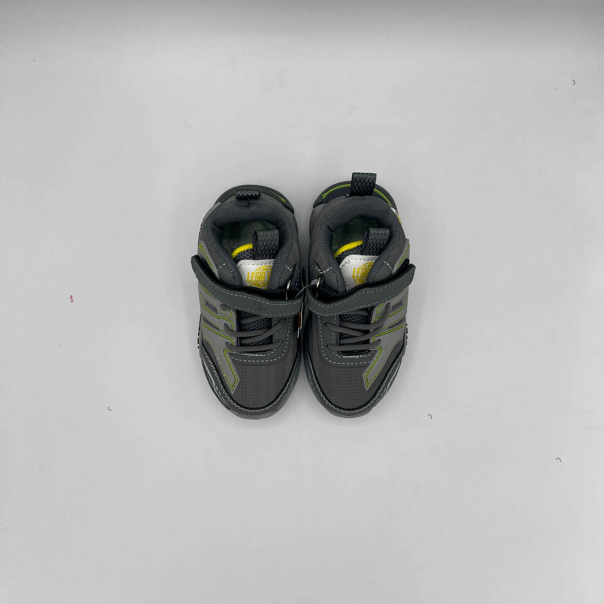 Fashion Flame Mid-Top Sneakers (CG 09)