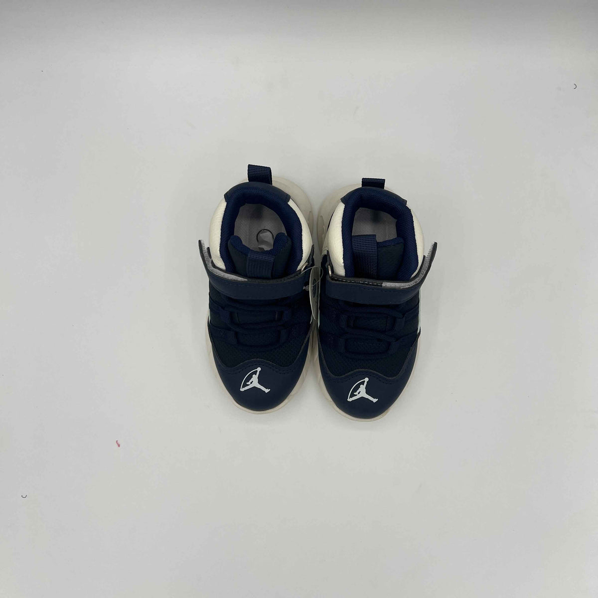 Fashion Spark Series Mid-Top Athletic Sneakers (Hlb-03)