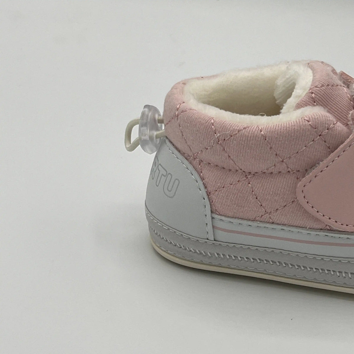 Feiertu Quilted Dog Embossed Soft Warm Crib Booties (6008)