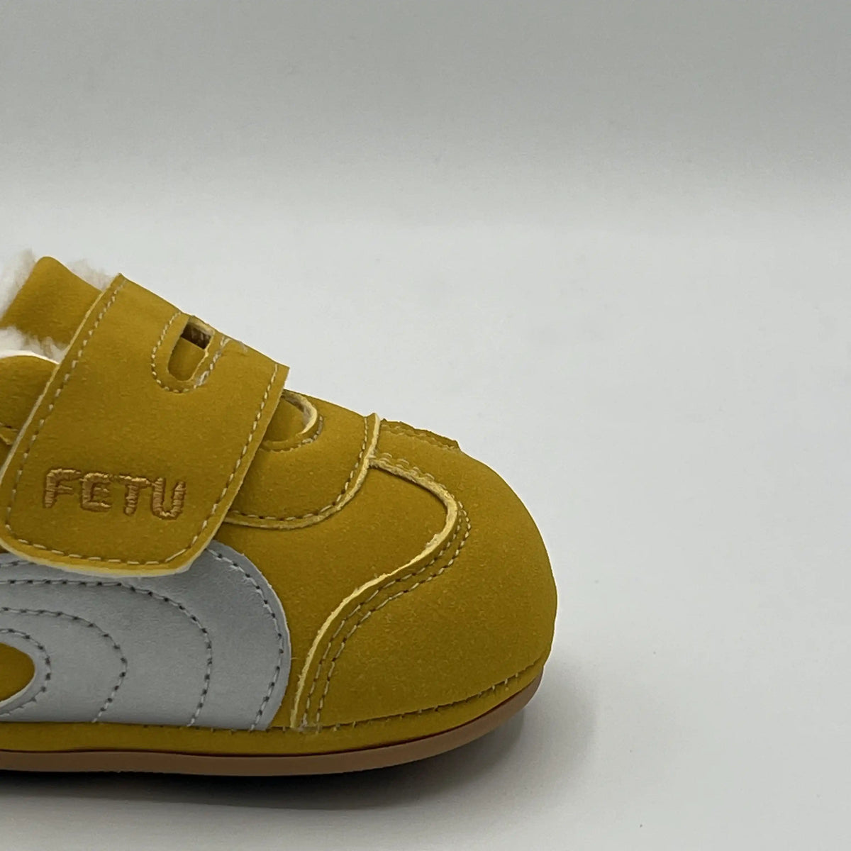FETU Warm Fur-Lined Soft Sole Crib Shoes (6181)
