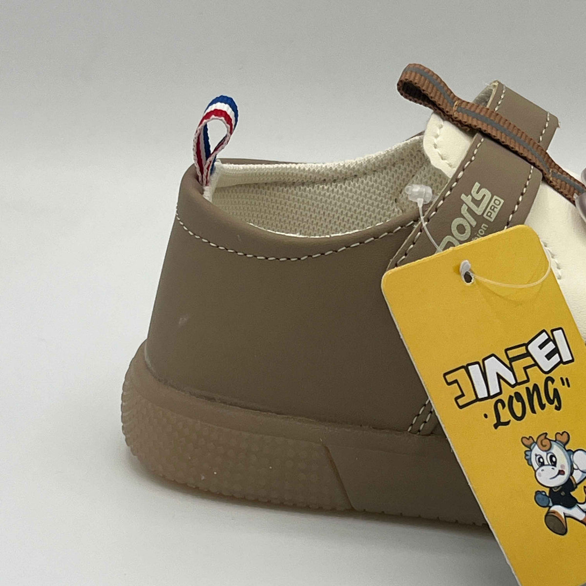 Jinfeilong Premium Cartoon Edition Slip-On Shoes (Bt-762)