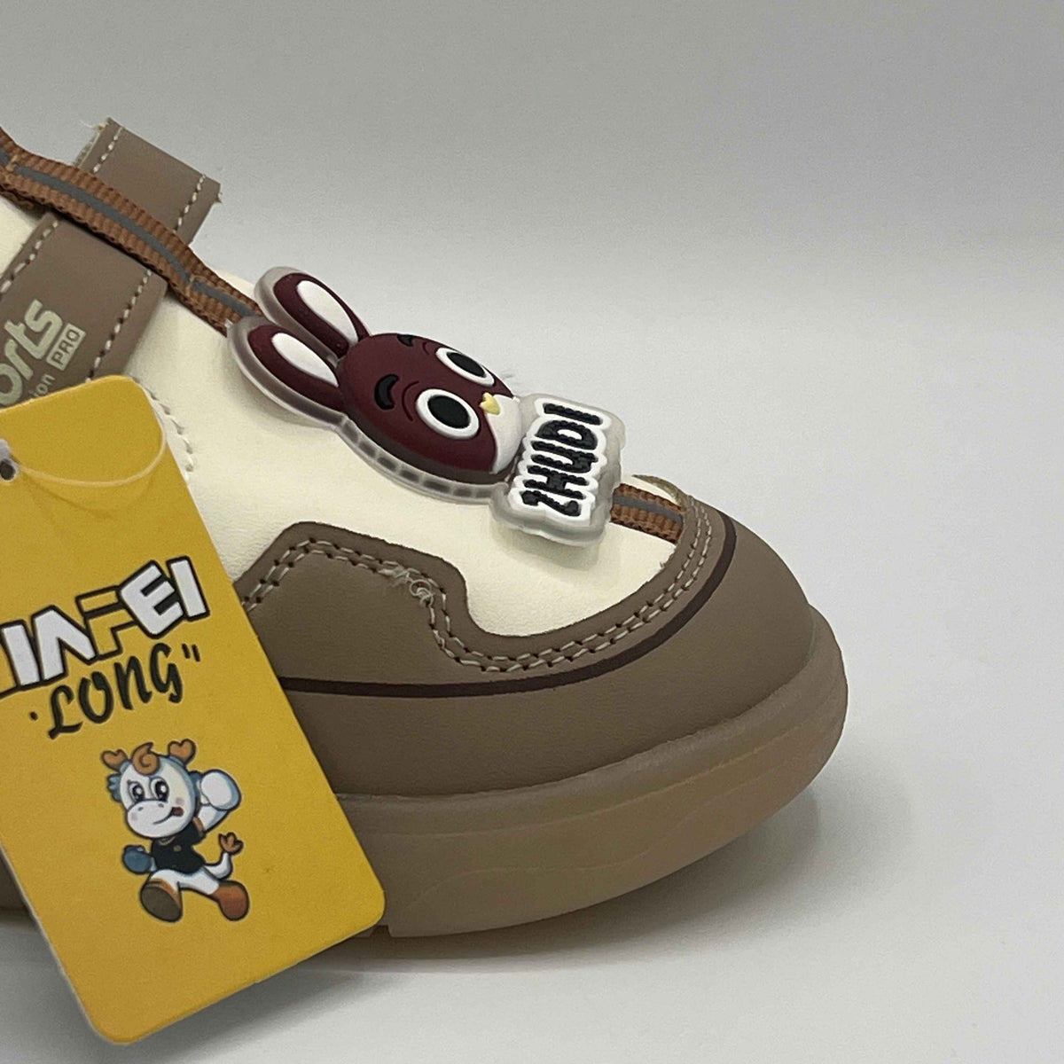 Jinfeilong Premium Cartoon Edition Slip-On Shoes (Bt-762)
