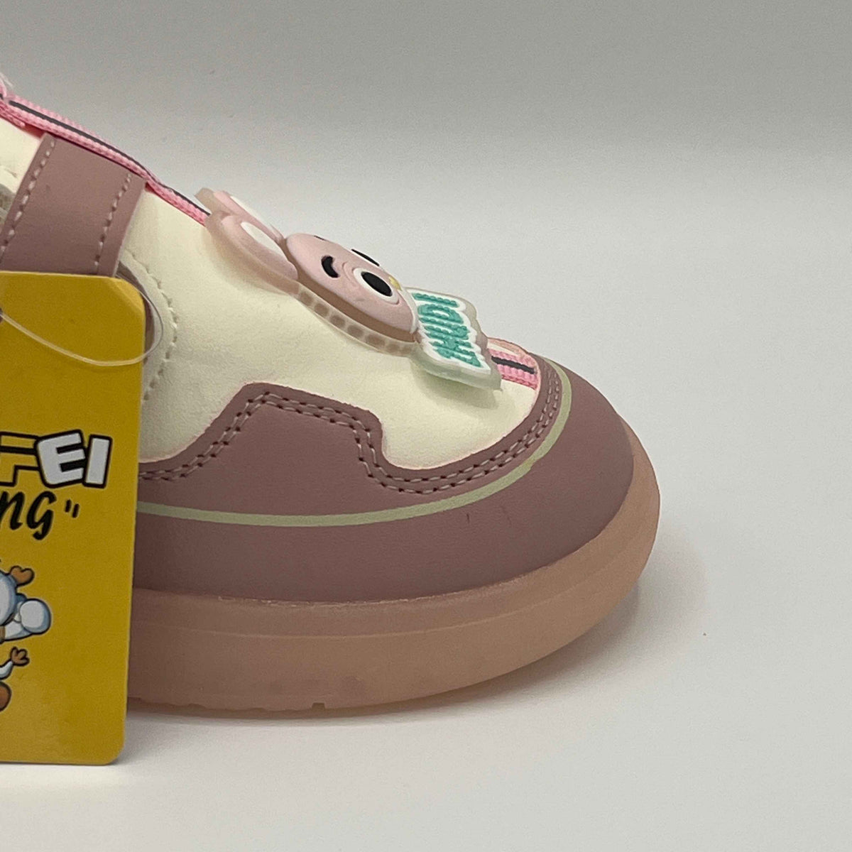 Jinfeilong Premium Cartoon Edition Slip-On Shoes (Bt-762)