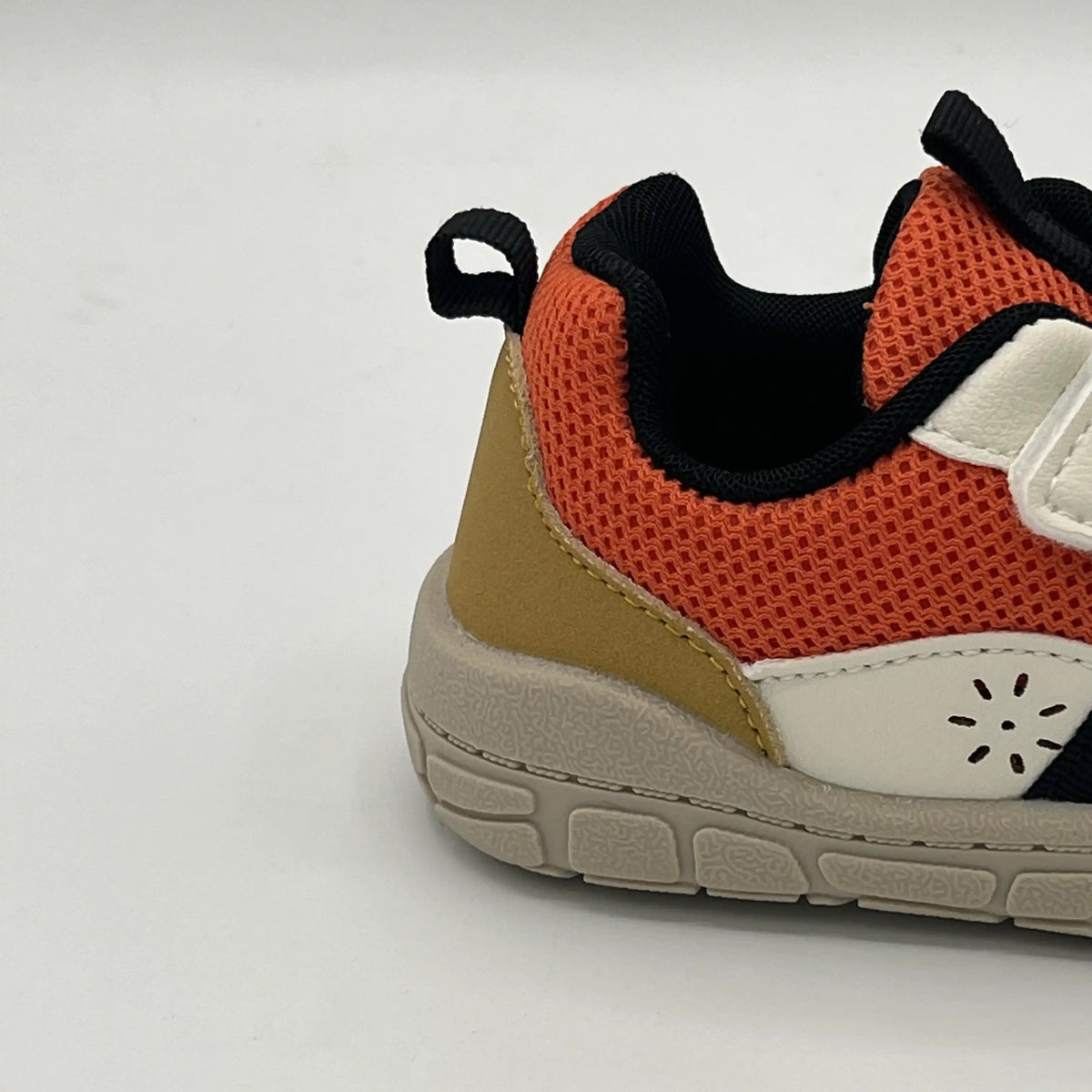 Mfiey Breathable Mesh Athletic  Sneakers (HB-618)