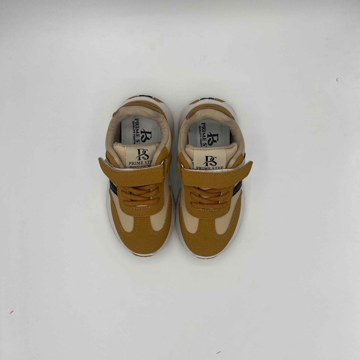 Three-Stripe Sneakers - Prime Step
