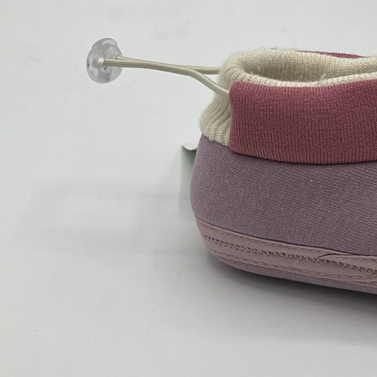 TXGGOU Bear Emblem Soft Warm Infant Booties (6611)